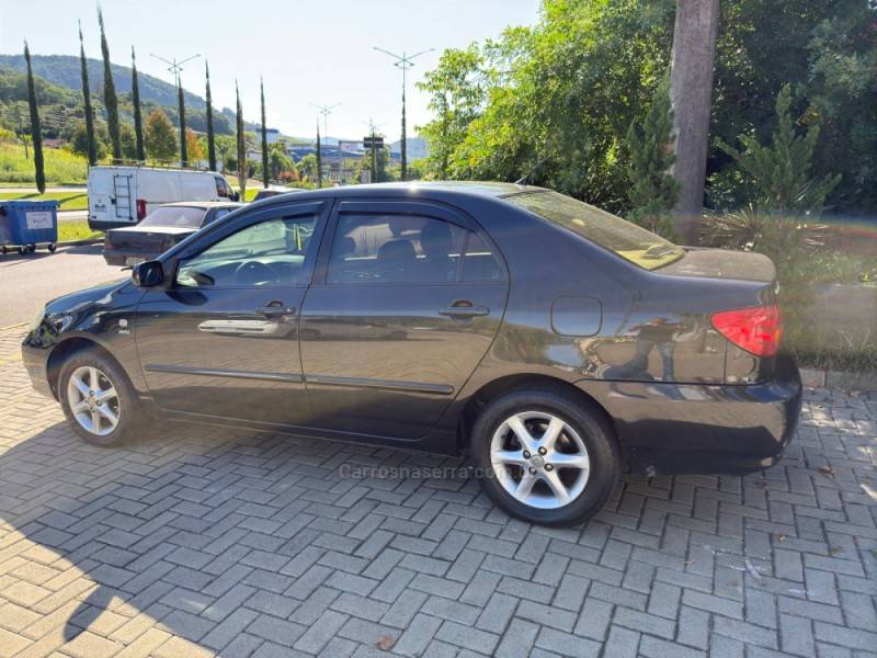 TOYOTA - COROLLA - 2004/2004 - Preta - R$ 35.000,00