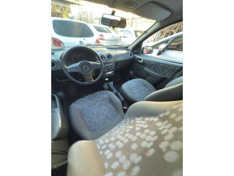 CHEVROLET - PRISMA - 2008/2008 - Vermelha - R$ 26.900,00