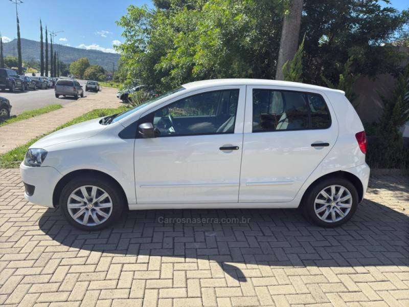 VOLKSWAGEN - FOX - 2014/2014 - Branca - R$ 44.900,00