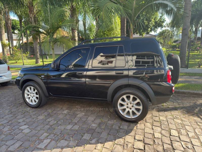LAND ROVER - FREELANDER - 2005/2005 - Preta - R$ 41.900,00