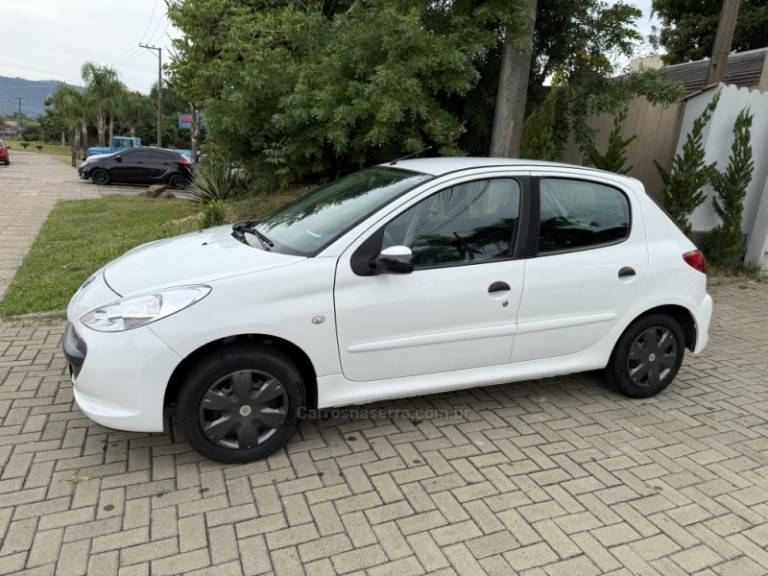 PEUGEOT - 207 - 2011/2011 - Branca - R$ 24.900,00