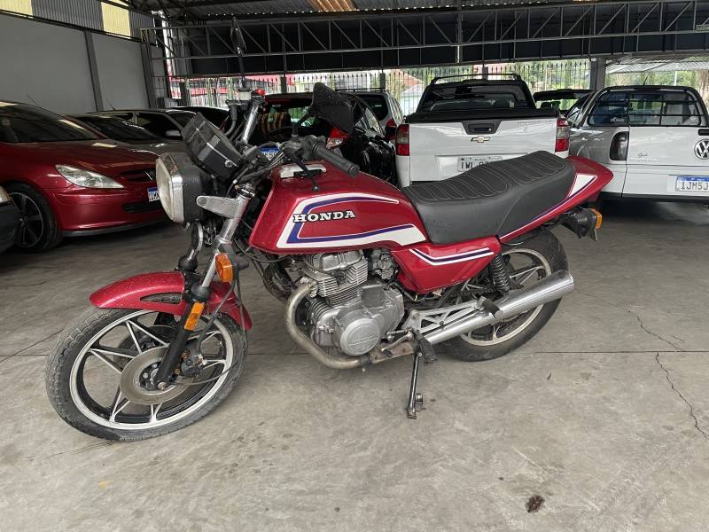 HONDA - CB 400 - 1983/1983 - Vermelha - R$ 22.900,00