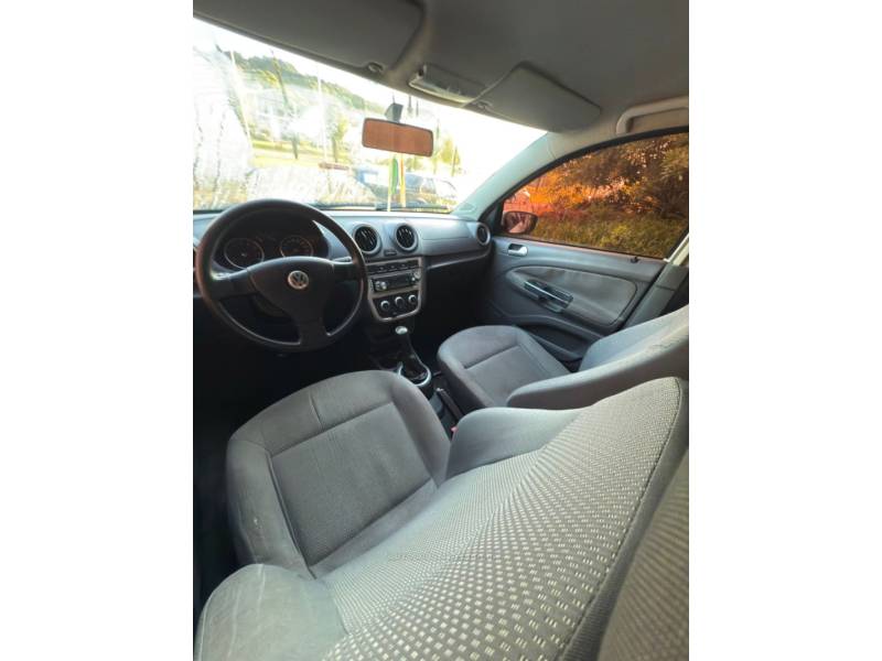 VOLKSWAGEN - VOYAGE - 2011/2011 - Branca - R$ 32.900,00