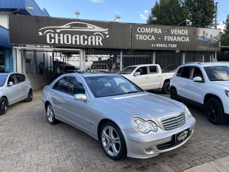 MERCEDES-BENZ - C 200 - 2006/2006 - Prata - R$ 49.900,00