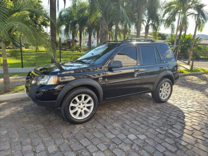 LAND ROVER - FREELANDER - 2005/2005 - Preta - R$ 41.900,00