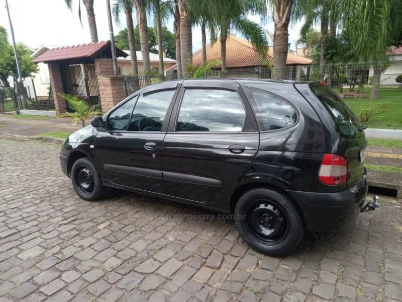 RENAULT - SCÉNIC - 2008/2008 - Cinza - R$ 23.900,00