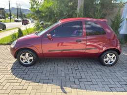 FORD - KA - 1998/1998 - Vermelha - R$ 13.500,00